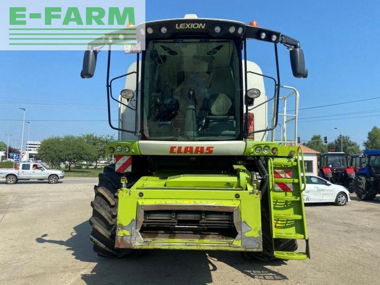 Mähdrescher of the type CLAAS lexion 750, Gebrauchtmaschine in SZEGED (Picture 2)