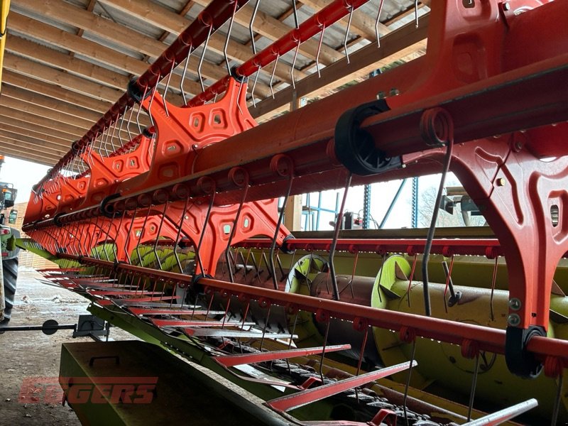 Mähdrescher des Typs CLAAS LEXION 750, Gebrauchtmaschine in Suhlendorf (Bild 25)