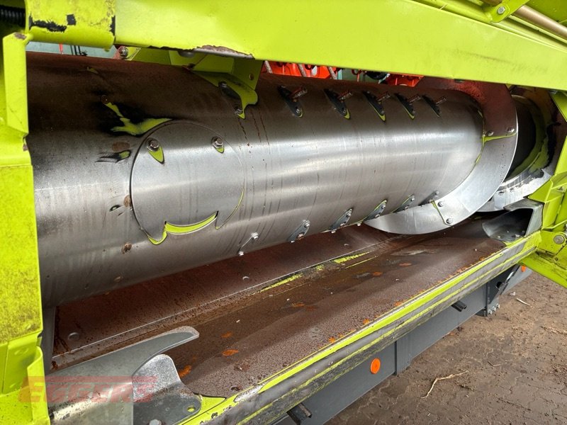 Mähdrescher des Typs CLAAS LEXION 750, Gebrauchtmaschine in Suhlendorf (Bild 28)