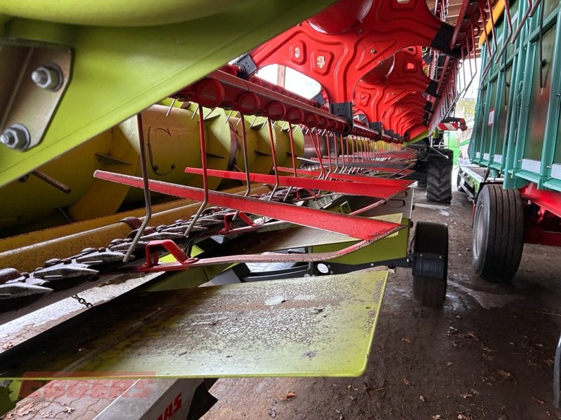 Mähdrescher des Typs CLAAS LEXION 750, Gebrauchtmaschine in Suhlendorf (Bild 31)