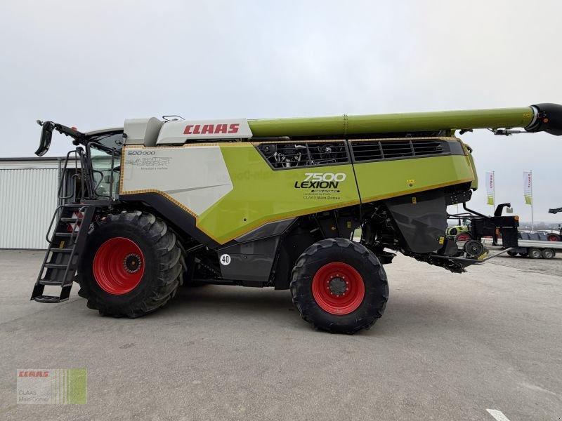 Mähdrescher des Typs CLAAS LEXION 7500 ALLRAD 4 WD, Gebrauchtmaschine in Gollhofen (Bild 1)