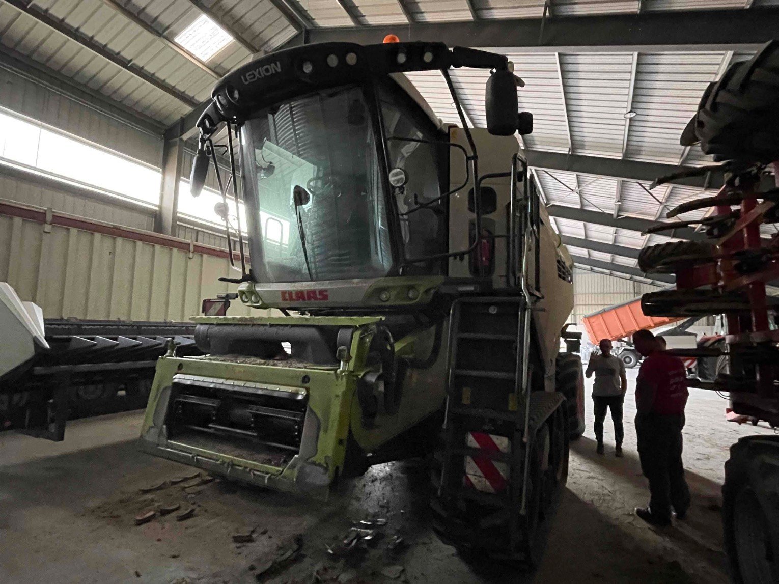 Mähdrescher tipa CLAAS LEXION 7500 TERRA TRA, Gebrauchtmaschine u ORLEIX (Slika 3)