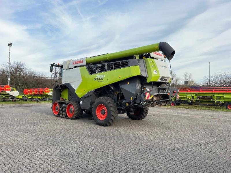 Mähdrescher tip CLAAS LEXION 7500 TERRA TRAC, Gebrauchtmaschine in Hockenheim (Poză 3)