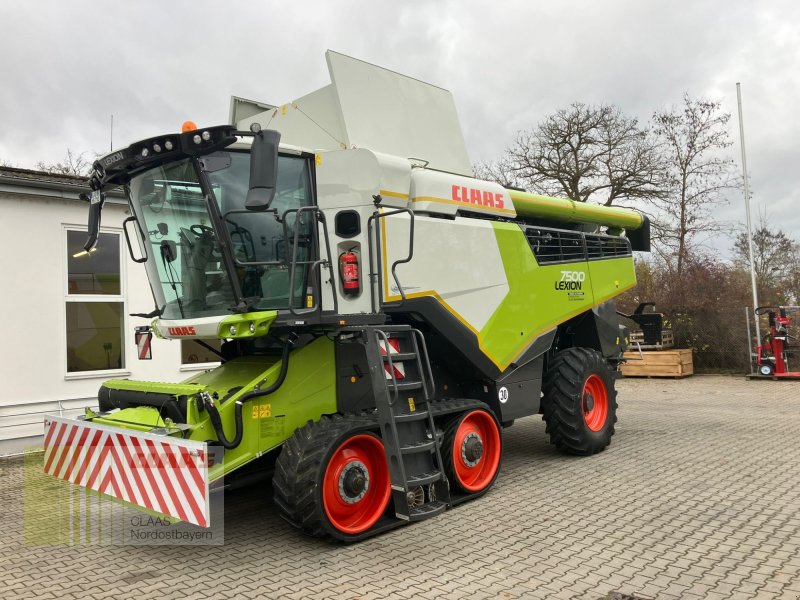 Mähdrescher du type CLAAS Lexion 7500 TT REDUZIERT!, Gebrauchtmaschine en Schwandorf (Photo 1)