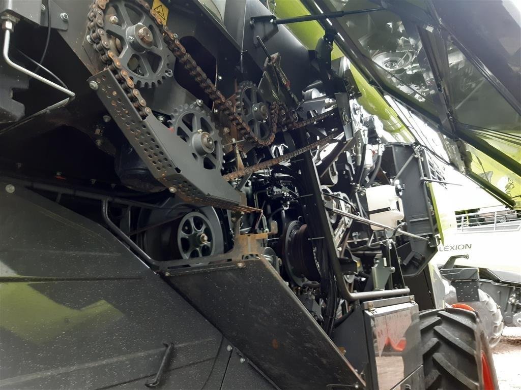 Mähdrescher des Typs CLAAS Lexion 7500 TT, Gebrauchtmaschine in Grimma (Bild 7)