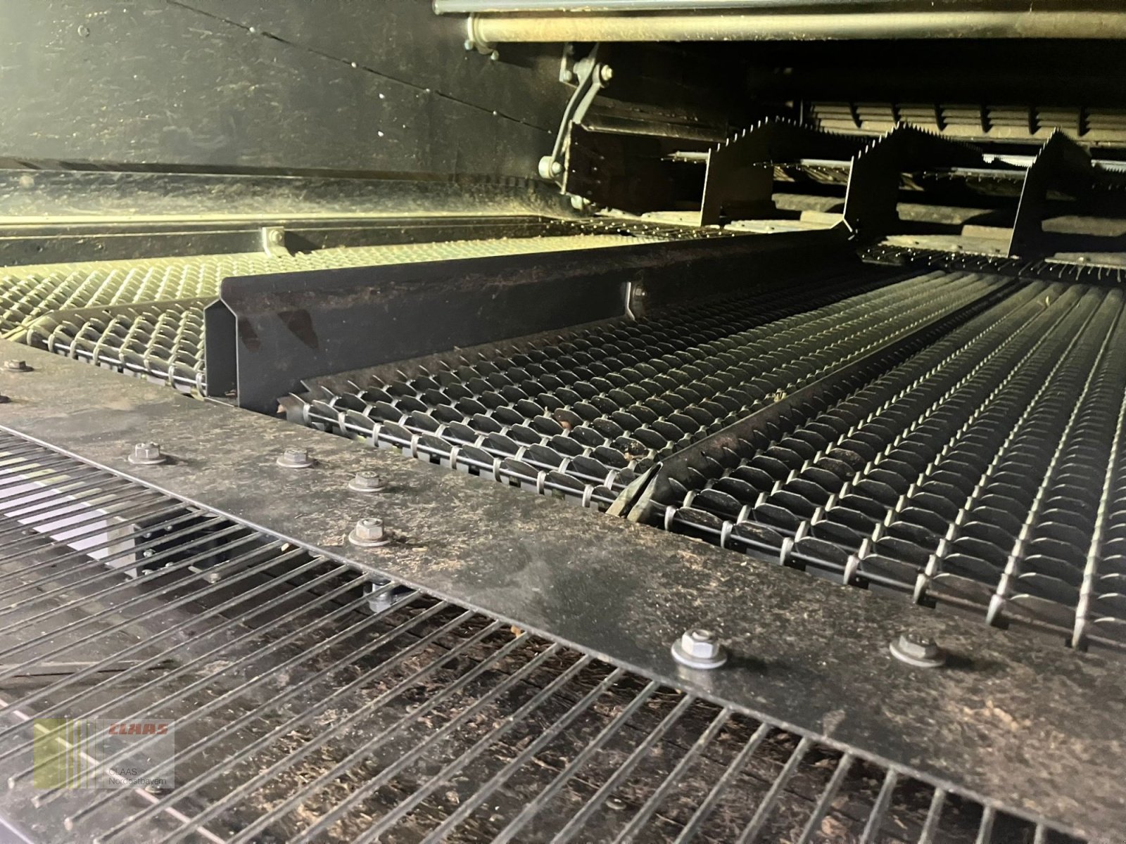 Mähdrescher des Typs CLAAS Lexion 7500 TT, Gebrauchtmaschine in Schwandorf (Bild 11)