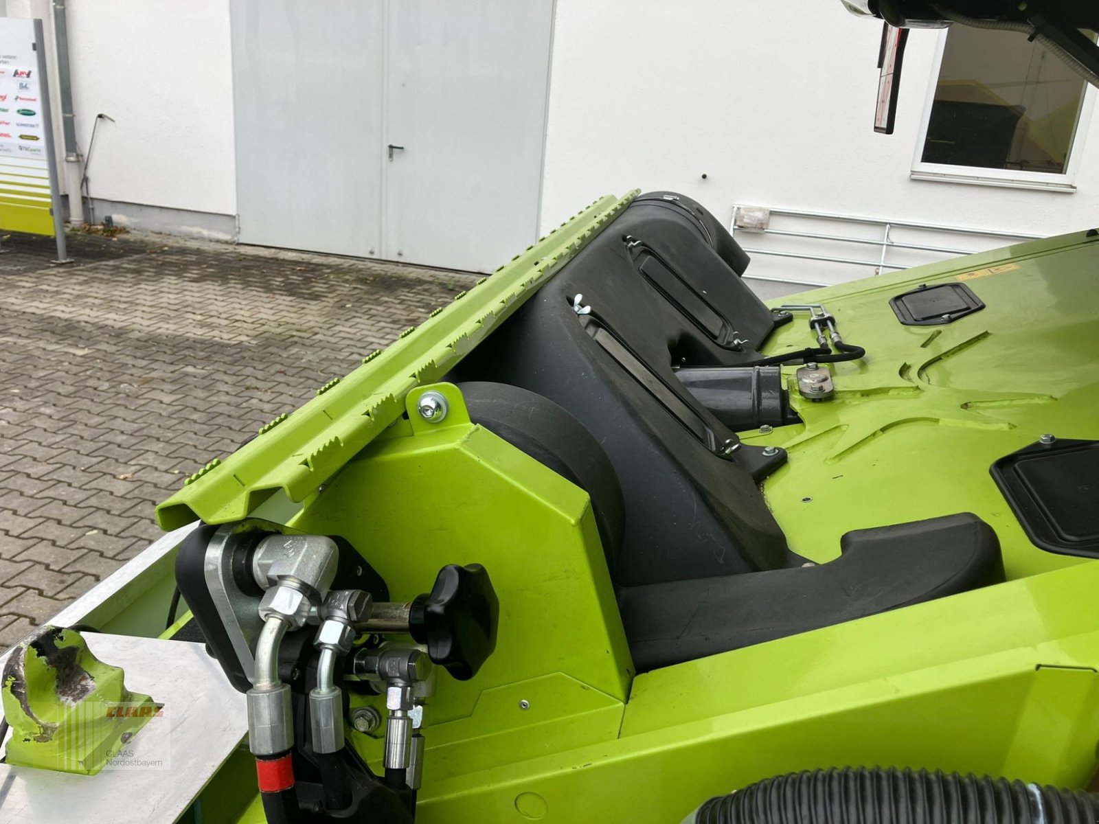 Mähdrescher des Typs CLAAS Lexion 7500 TT, Gebrauchtmaschine in Schwandorf (Bild 14)