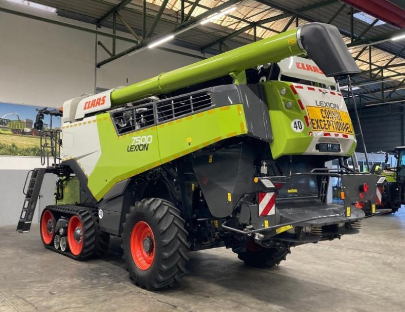 Mähdrescher typu CLAAS LEXION 7500 TT, Gebrauchtmaschine v Hockenheim (Obrázek 2)