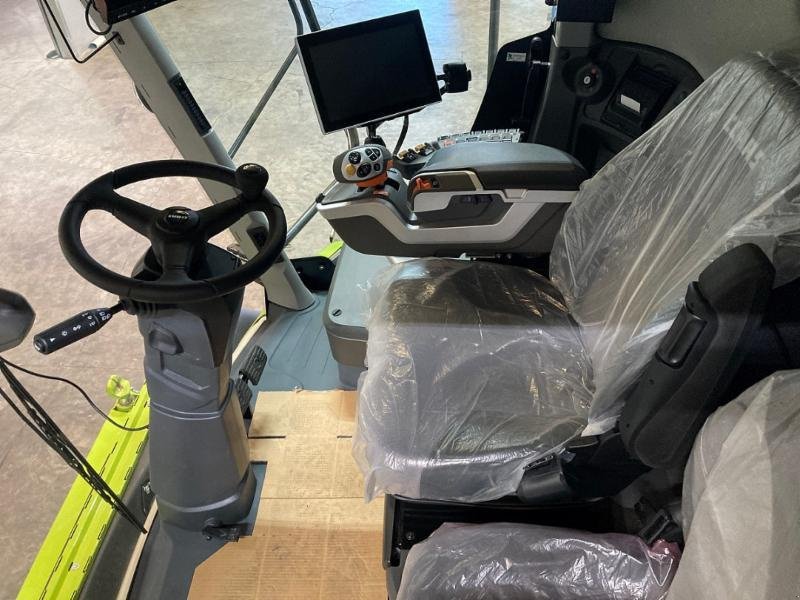 Mähdrescher typu CLAAS LEXION 7500 TT, Gebrauchtmaschine v Hockenheim (Obrázek 10)