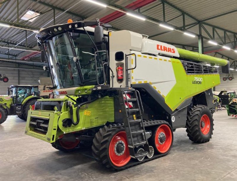 Mähdrescher typu CLAAS LEXION 7500 TT, Gebrauchtmaschine v Hockenheim (Obrázek 9)