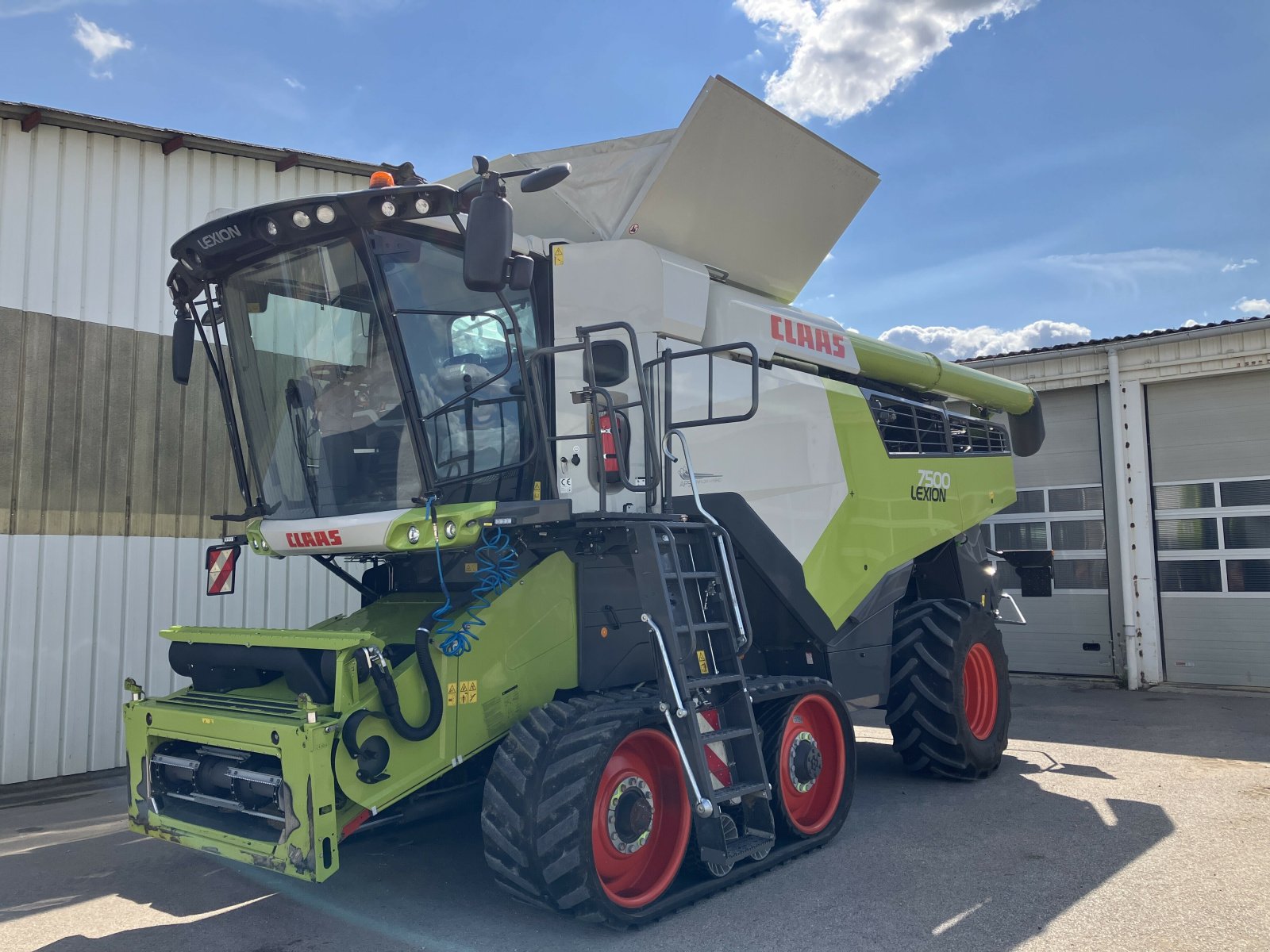 Mähdrescher Türe ait CLAAS LEXION 7500 TT, Gebrauchtmaschine içinde VAROIS & CHAIGNOT (resim 1)