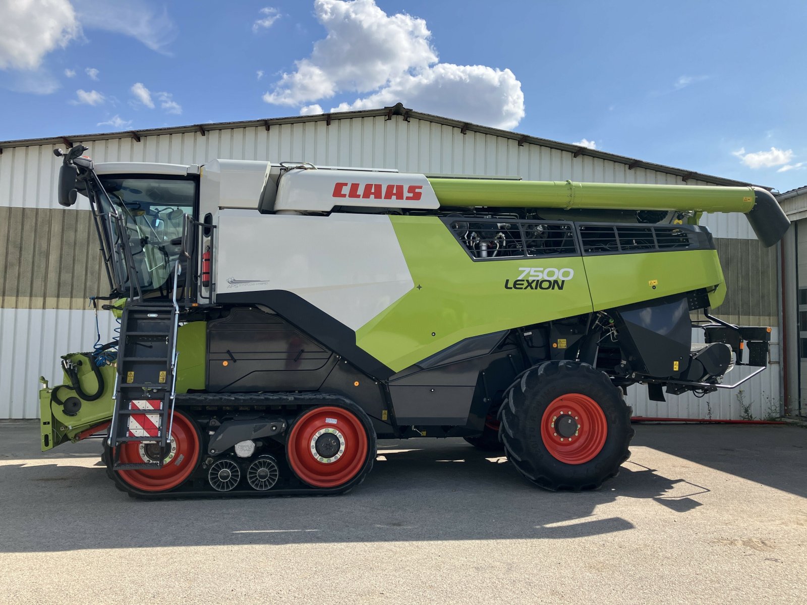 Mähdrescher Türe ait CLAAS LEXION 7500 TT, Gebrauchtmaschine içinde VAROIS & CHAIGNOT (resim 3)