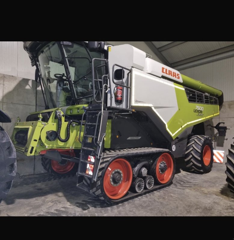Mähdrescher of the type CLAAS Lexion 7500 TT, Gebrauchtmaschine in Mitterskirchen (Picture 2)