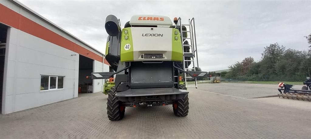Mähdrescher of the type CLAAS Lexion 7500 VI GIVER 50 TIMERS HØSTGARANTI I DK!!! Incl. Skærebord Vario 770 og vogn. GPS klar., Gebrauchtmaschine in Kolding (Picture 8)