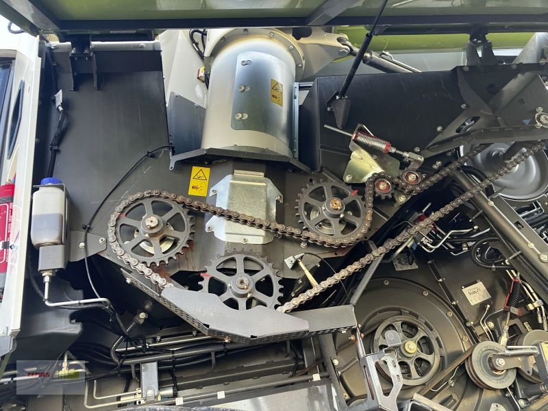 Mähdrescher typu CLAAS LEXION 7500, Gebrauchtmaschine v Töging am Inn (Obrázek 23)
