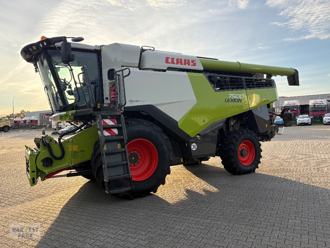 Mähdrescher typu CLAAS LEXION 7500, Gebrauchtmaschine v Emsbüren (Obrázek 10)