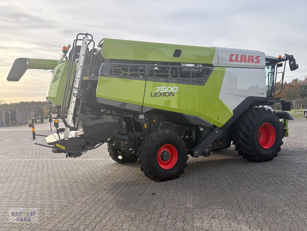 Mähdrescher typu CLAAS LEXION 7500, Gebrauchtmaschine v Emsbüren (Obrázek 18)