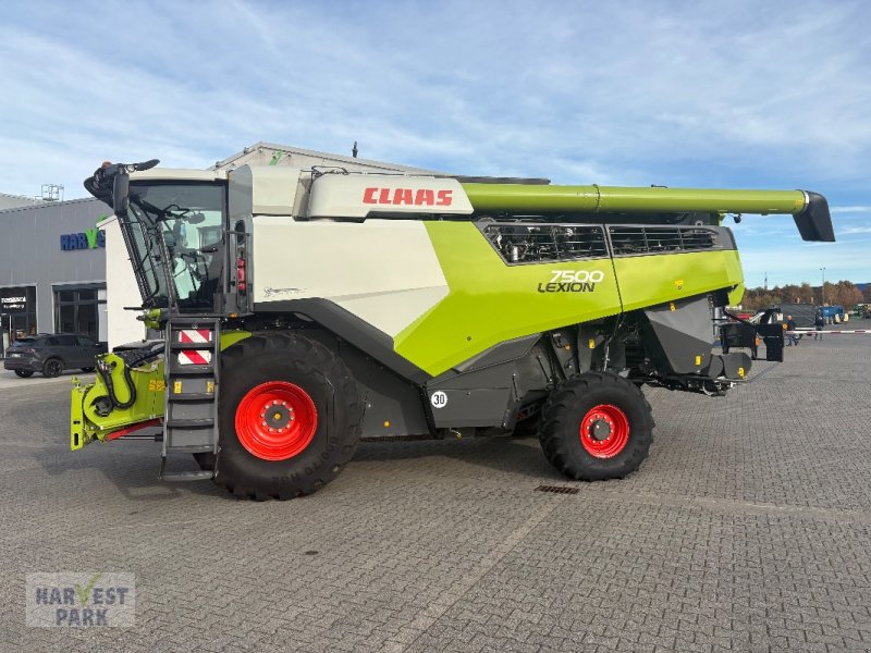 Mähdrescher des Typs CLAAS LEXION 7500, Gebrauchtmaschine in Emsbüren (Bild 1)