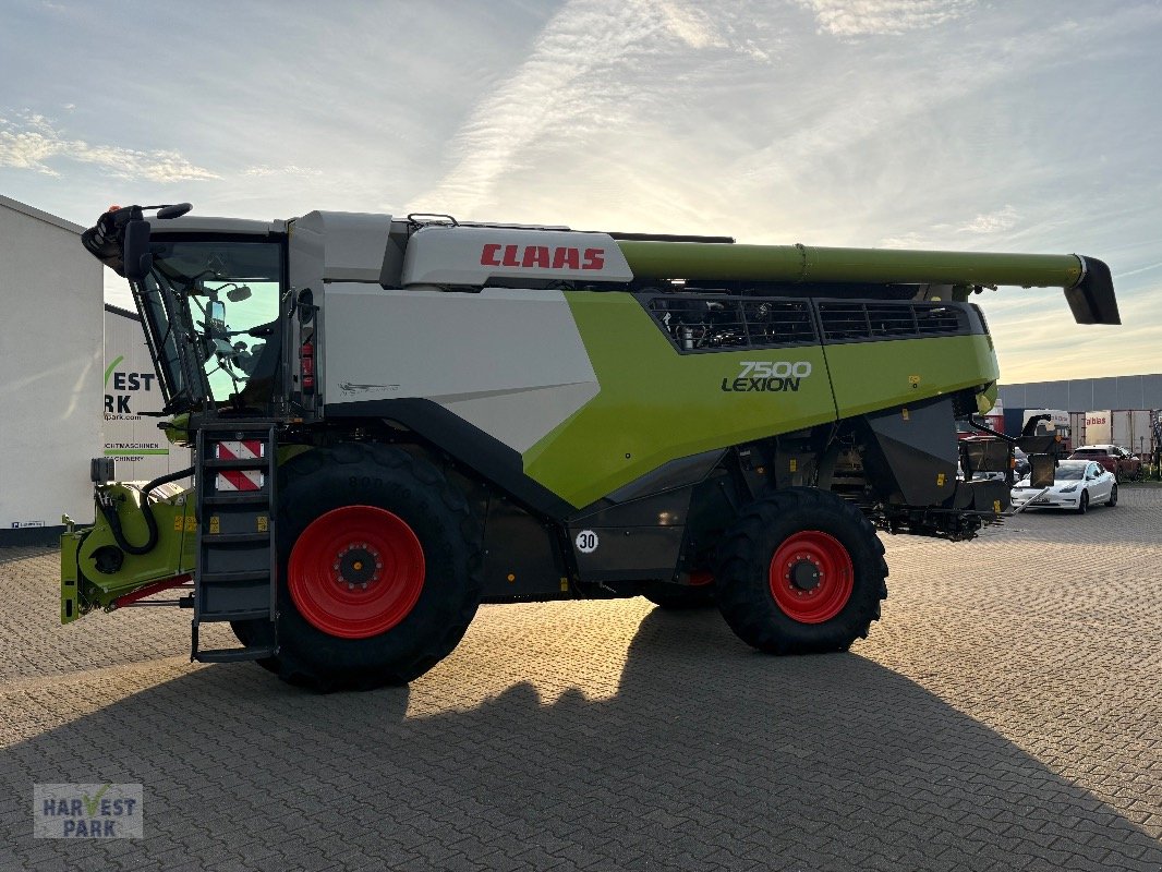 Mähdrescher от тип CLAAS LEXION 7500, Gebrauchtmaschine в Emsbüren (Снимка 9)