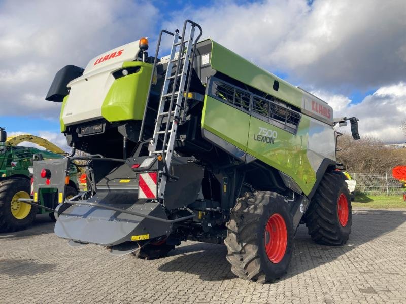 Mähdrescher typu CLAAS LEXION 7500, Gebrauchtmaschine v Hockenheim (Obrázek 5)