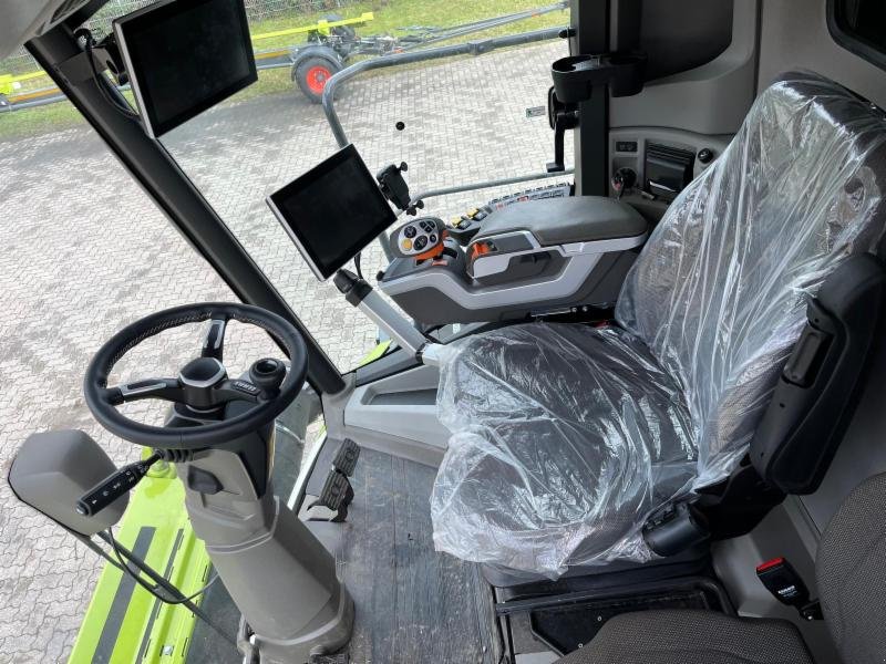 Mähdrescher des Typs CLAAS LEXION 7500, Gebrauchtmaschine in Hockenheim (Bild 10)