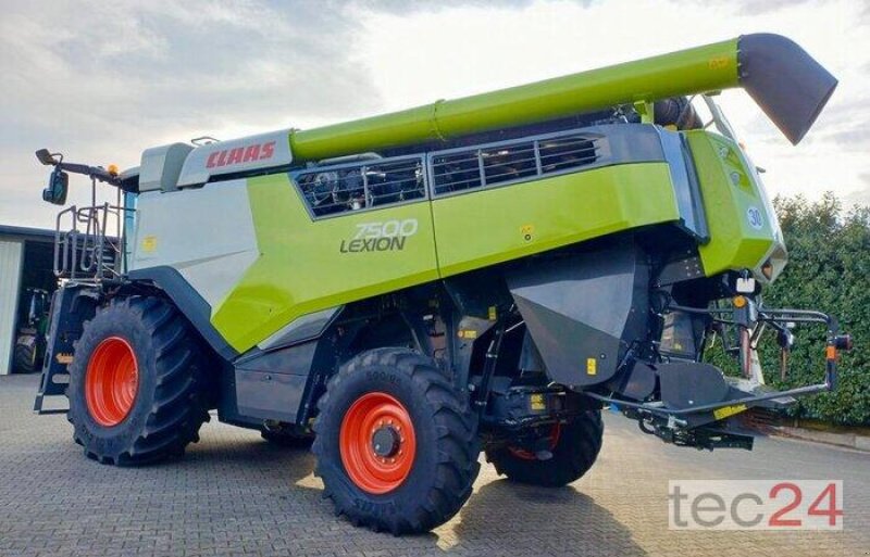 Mähdrescher typu CLAAS Lexion 7500, Gebrauchtmaschine v Östringen (Obrázek 5)