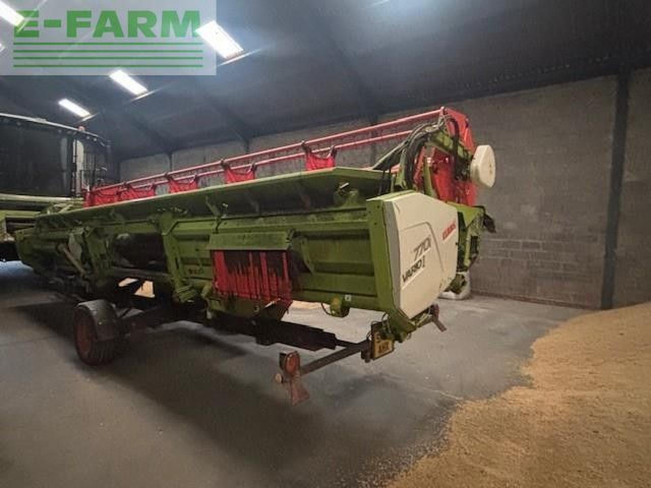 Mähdrescher типа CLAAS LEXION 7500TT, Gebrauchtmaschine в CUPAR (Фотография 4)