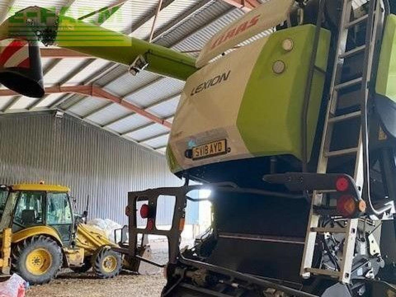 Mähdrescher del tipo CLAAS LEXION 760 4WD, Gebrauchtmaschine In OLDMELDRUM, INVERURIE (Immagine 3)