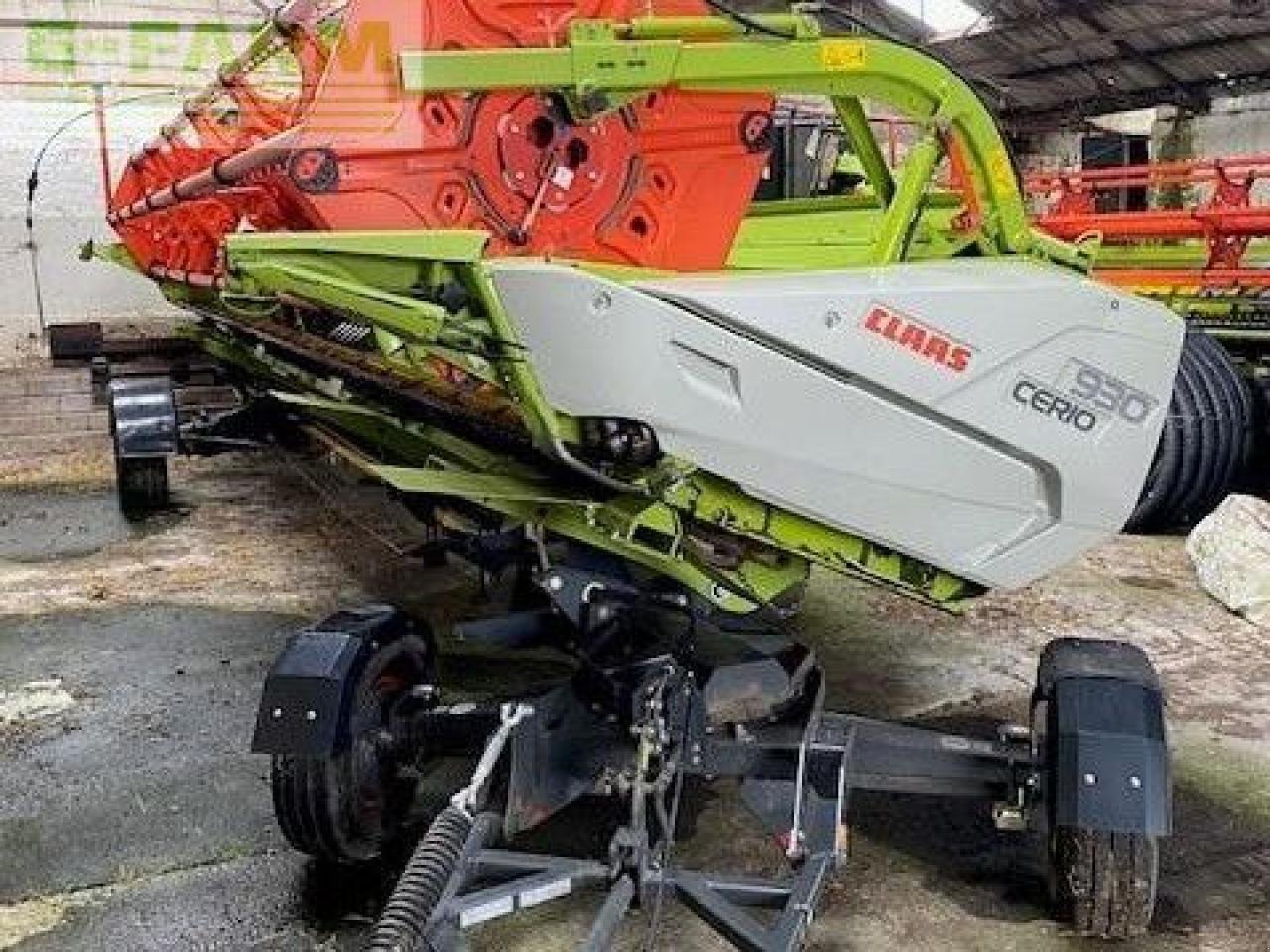 Mähdrescher del tipo CLAAS LEXION 760 4WD, Gebrauchtmaschine In OLDMELDRUM, INVERURIE (Immagine 9)