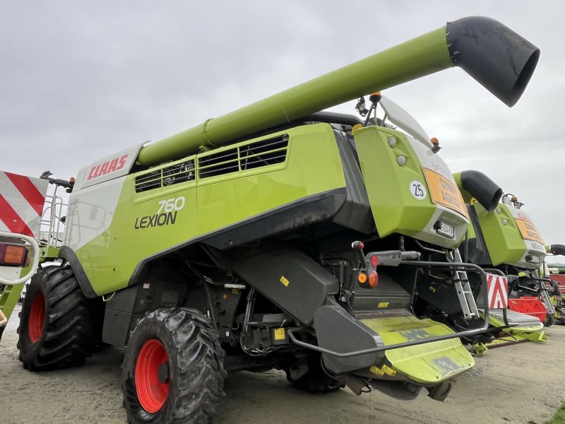 Mähdrescher типа CLAAS LEXION 760  T4 + V930 CEREALIE, Gebrauchtmaschine в PONTIVY (Фотография 1)