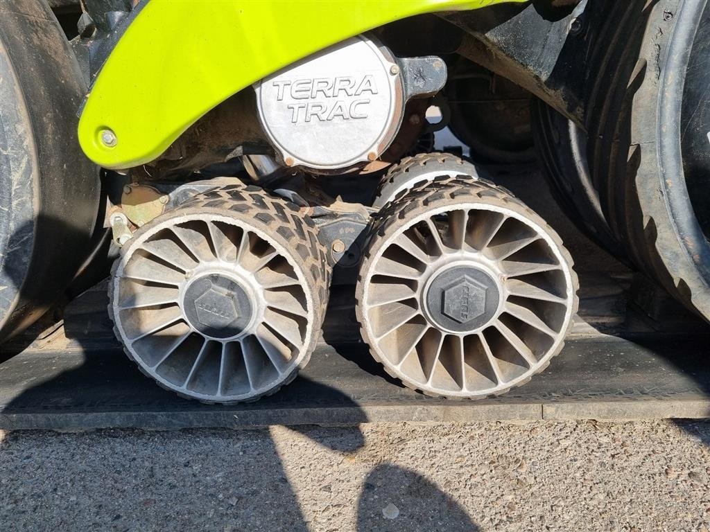 Mähdrescher tip CLAAS LEXION 760 TERRA TRAC  Incl. Skærebord Vario V1050. Laser Pilot. Telematics. Quantimeter. Grainmeter. mm., Gebrauchtmaschine in Kolding (Poză 10)