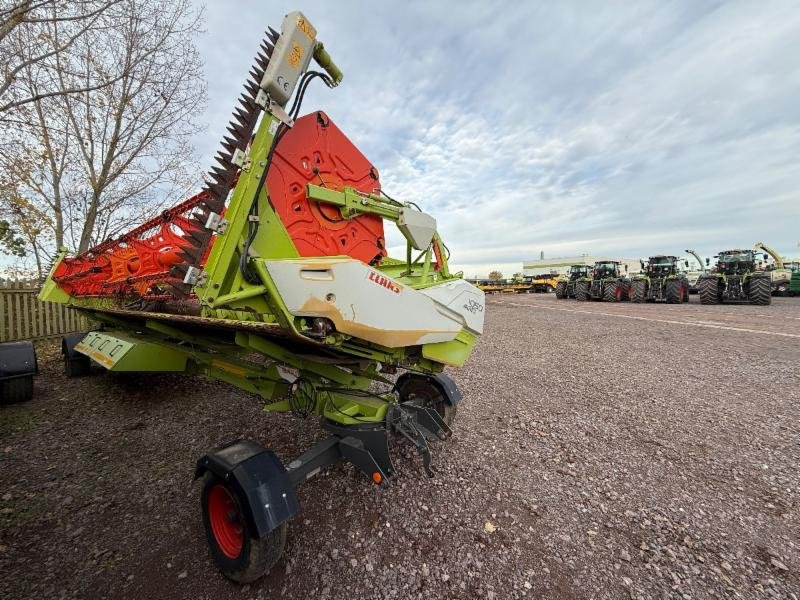 Mähdrescher of the type CLAAS LEXION 760 TERRA TRAC, Gebrauchtmaschine in Landsberg (Picture 11)