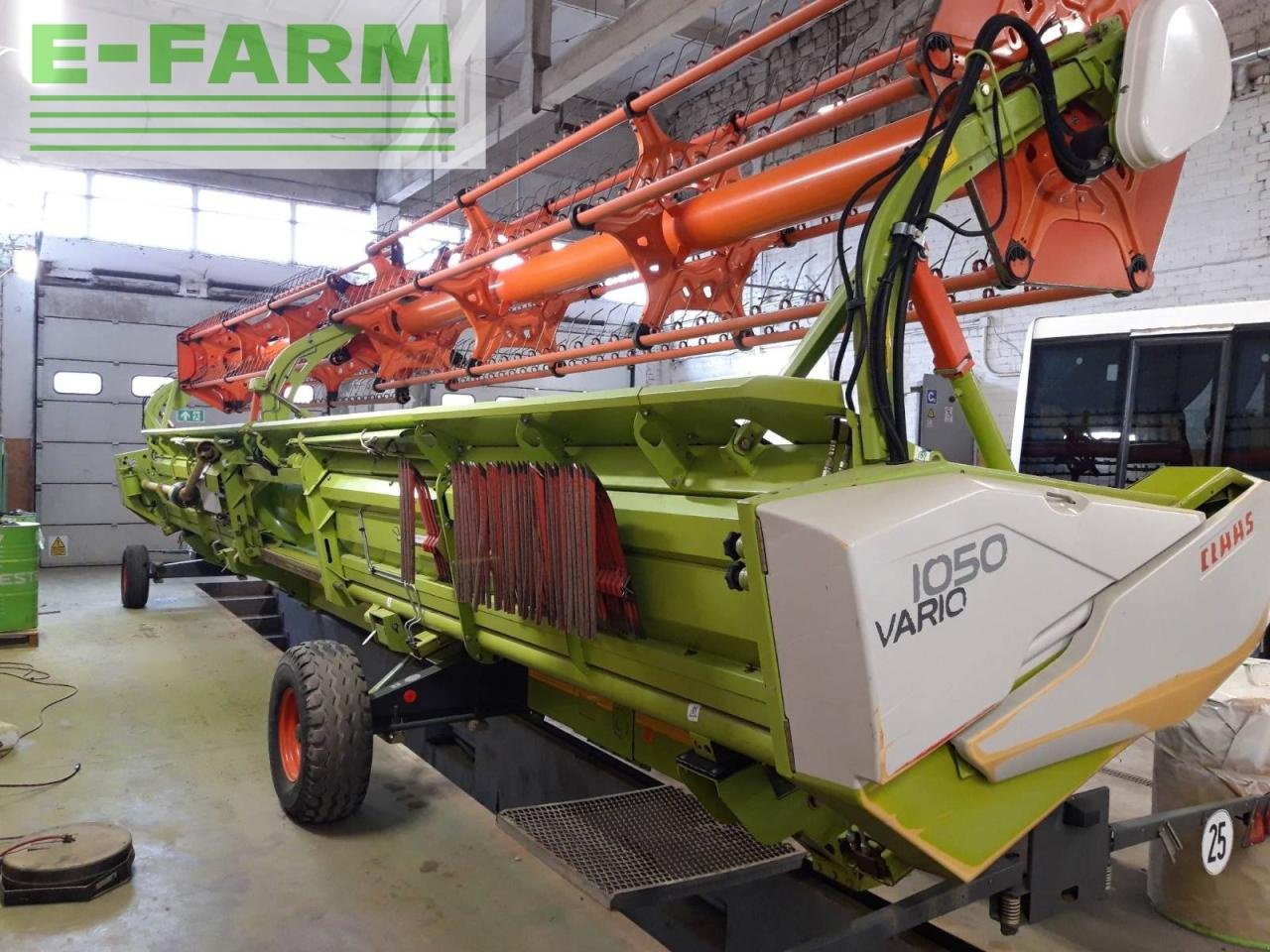 Mähdrescher typu CLAAS LEXION 760 TERRA TRAC, Gebrauchtmaschine v Hamburg (Obrázek 11)