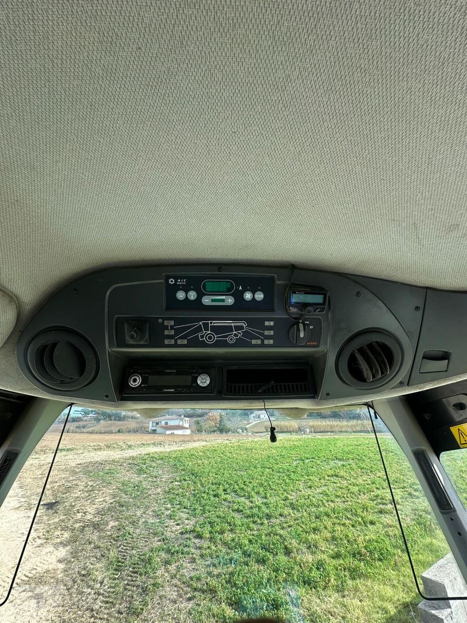 Mähdrescher of the type CLAAS Lexion 760 TT 4WD, Gebrauchtmaschine in Pragsdorf (Picture 5)