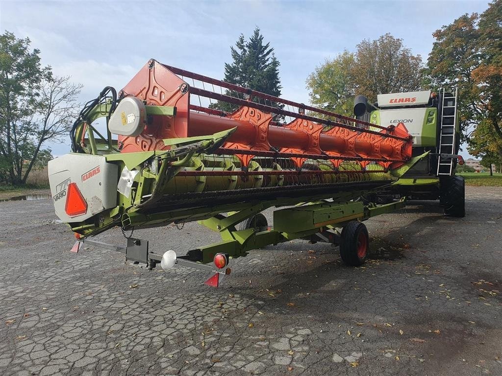 Mähdrescher del tipo CLAAS LEXION 760 TT Incl. Skærebord og vogn., Gebrauchtmaschine In Kolding (Immagine 10)