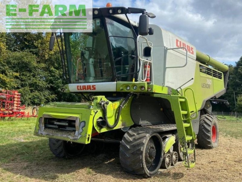 Mähdrescher of the type CLAAS LEXION 760 TT T4F, Gebrauchtmaschine in HUNTINGDON (Picture 1)