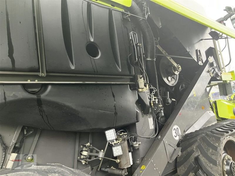 Mähdrescher des Typs CLAAS LEXION 760 TT TERRA TRAC, Gebrauchtmaschine in Töging a. Inn (Bild 17)