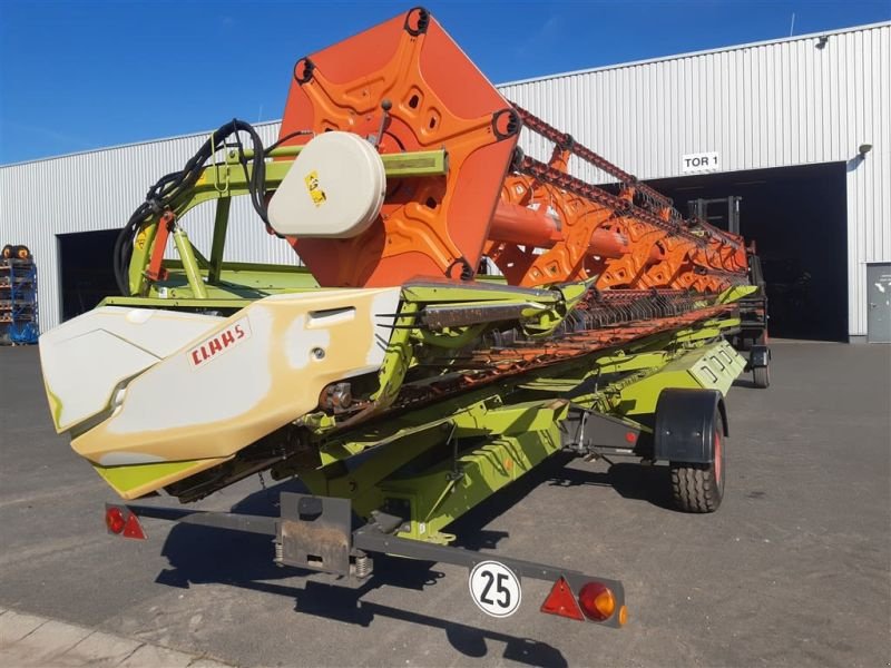 Mähdrescher des Typs CLAAS LEXION 760 TT, Gebrauchtmaschine in Grimma (Bild 21)