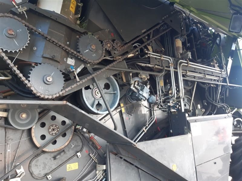Mähdrescher des Typs CLAAS LEXION 760 TT, Gebrauchtmaschine in Grimma (Bild 12)
