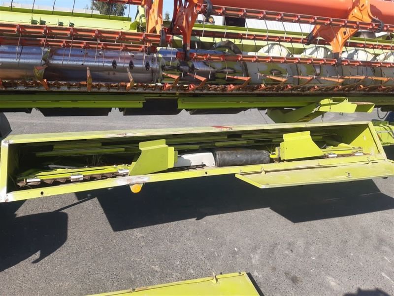 Mähdrescher des Typs CLAAS LEXION 760 TT, Gebrauchtmaschine in Grimma (Bild 25)