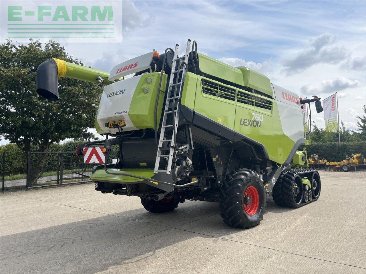 Mähdrescher typu CLAAS LEXION 760 TT, Gebrauchtmaschine v SUFFOLK (Obrázek 5)