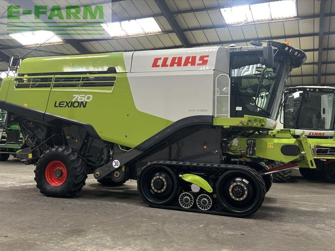 Mähdrescher of the type CLAAS LEXION 760 TT, Gebrauchtmaschine in ULCEBY, ALFORD (Picture 4)