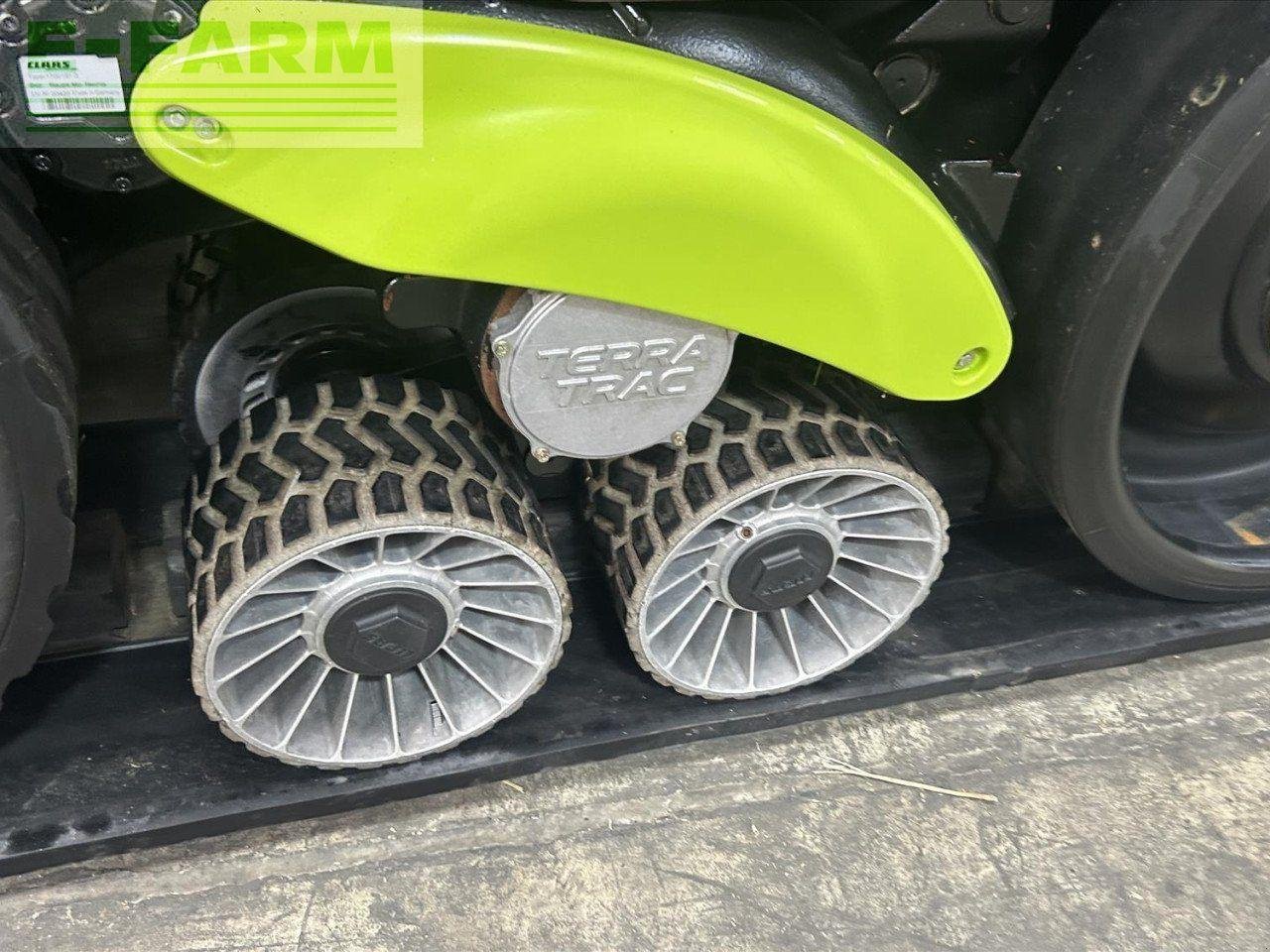 Mähdrescher of the type CLAAS LEXION 760 TT, Gebrauchtmaschine in ULCEBY, ALFORD (Picture 9)