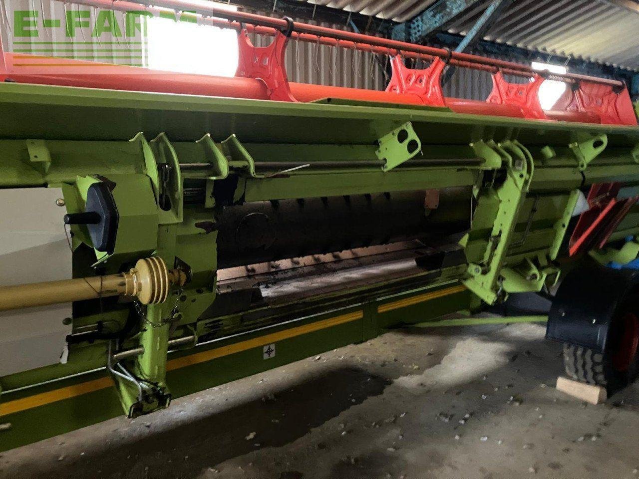 Mähdrescher of the type CLAAS LEXION 760 TT, Gebrauchtmaschine in ULCEBY, ALFORD (Picture 19)