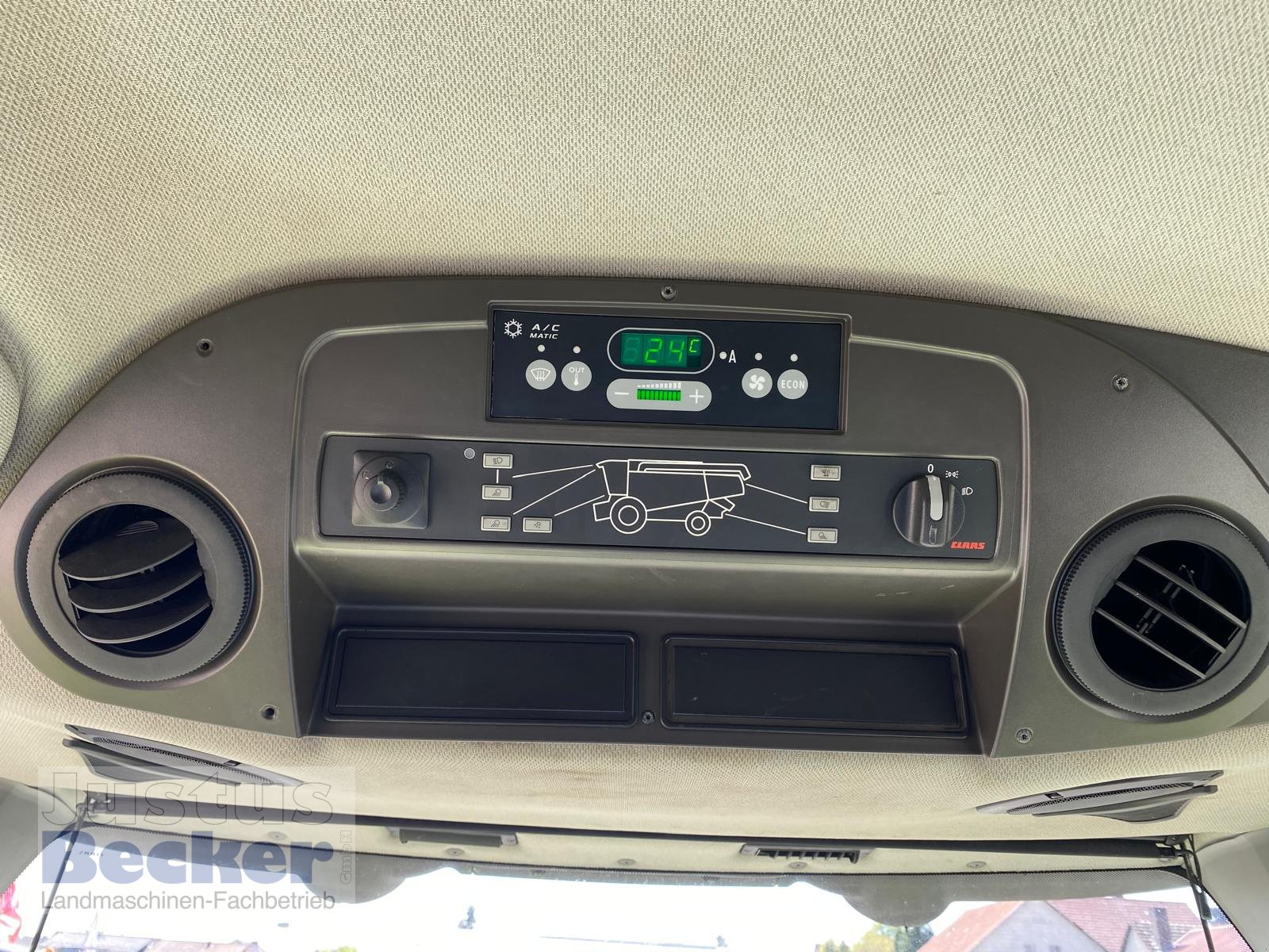 Mähdrescher del tipo CLAAS Lexion 760 TT, Gebrauchtmaschine In Weimar-Niederwalgern (Immagine 16)