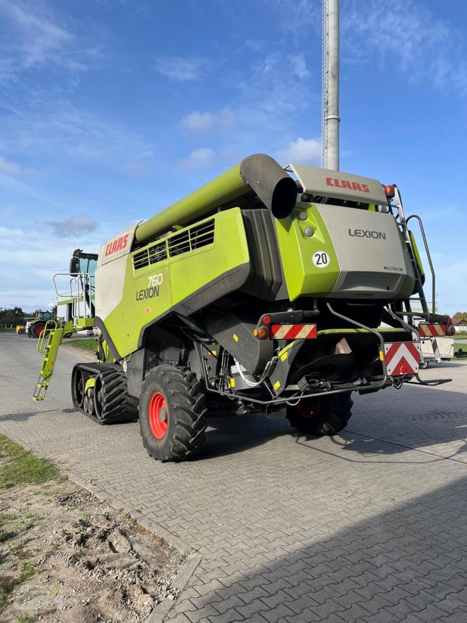 Mähdrescher of the type CLAAS Lexion 760 TT, Gebrauchtmaschine in Schora (Picture 8)