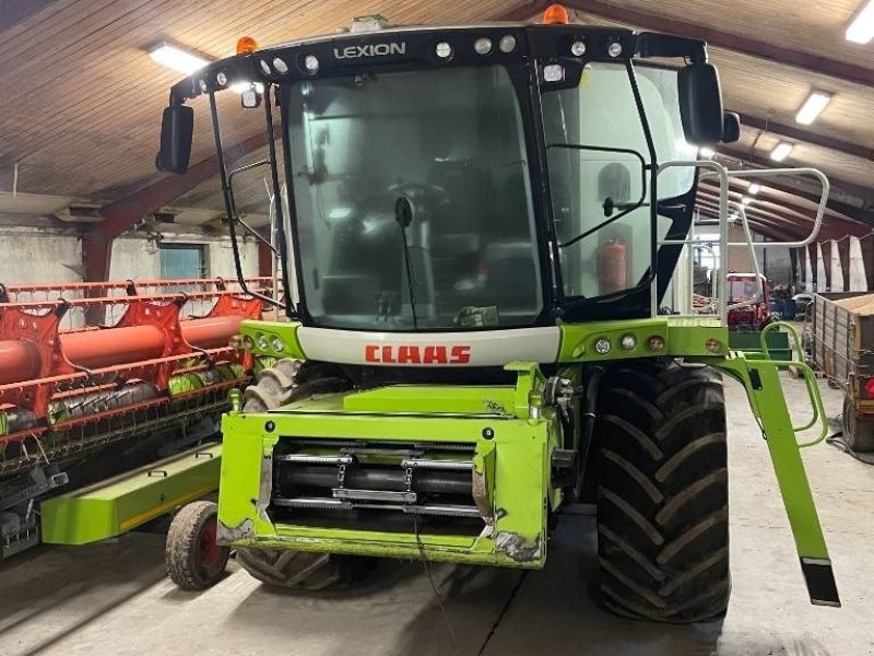 Mähdrescher of the type CLAAS Lexion 760, Gebrauchtmaschine in Mern (Picture 1)