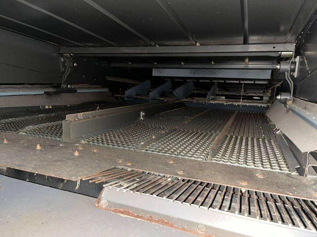 Mähdrescher typu CLAAS LEXION 760, Gebrauchtmaschine w Vinderup (Zdjęcie 12)