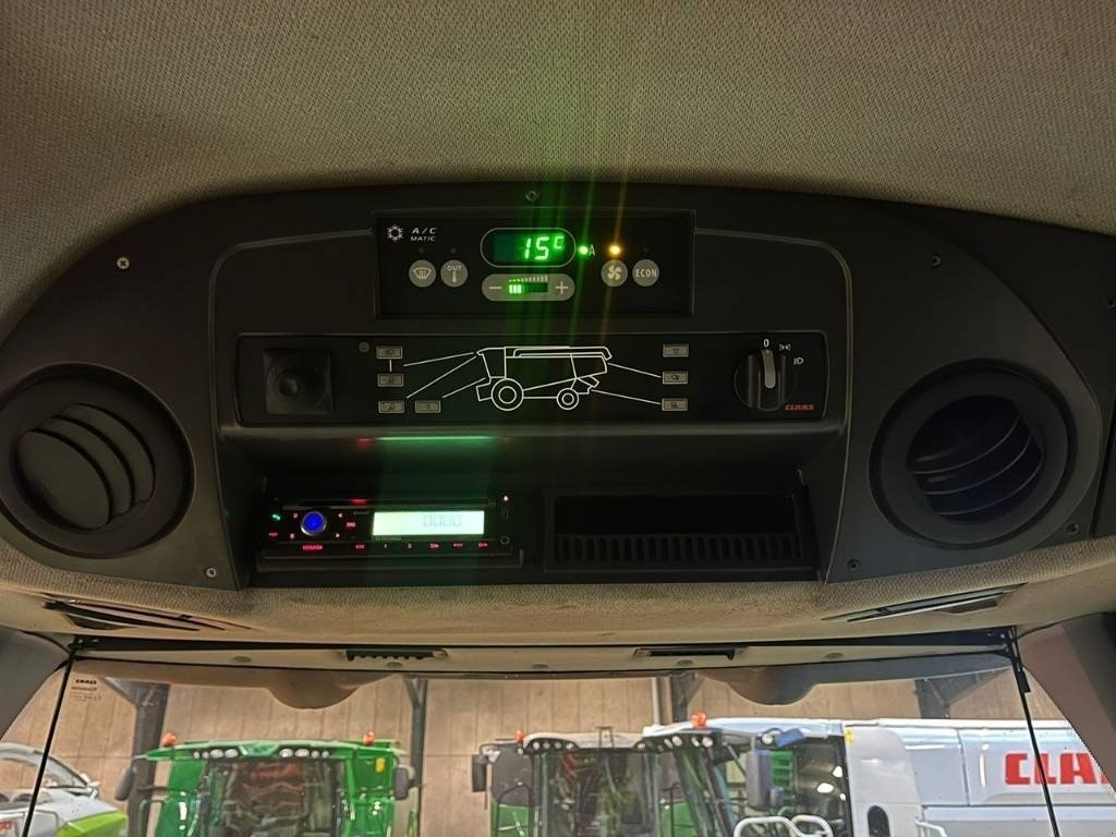 Mähdrescher typu CLAAS LEXION 760, Gebrauchtmaschine w Vinderup (Zdjęcie 7)