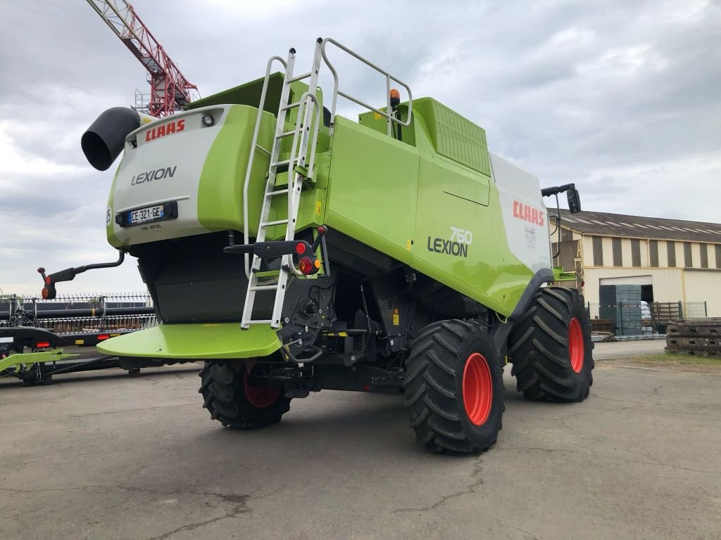 Mähdrescher tip CLAAS LEXION 760, Gebrauchtmaschine in MORHANGE (Poză 4)